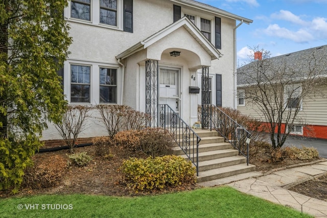 view of front of home with stucco siding