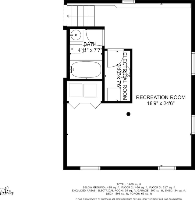 full bathroom with curtained shower, toilet, and vanity