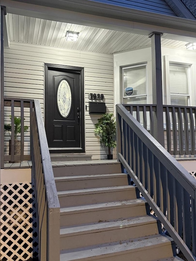 7929 S Manistee Ave, Chicago, IL 60617 - view of exterior entry with a porch
