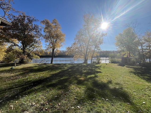 view of yard with a water view