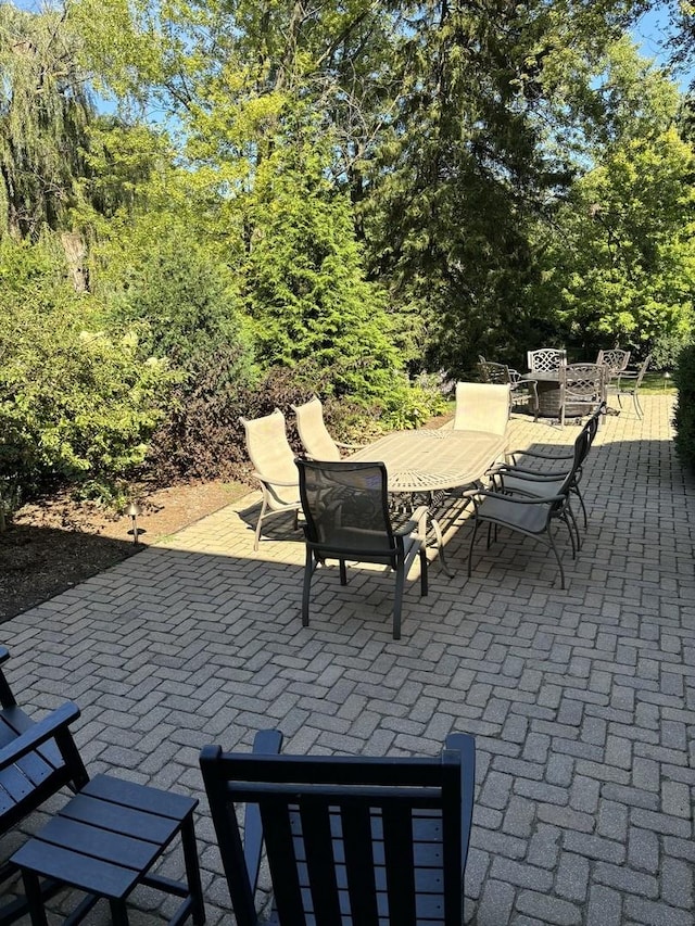 view of patio with outdoor dining space