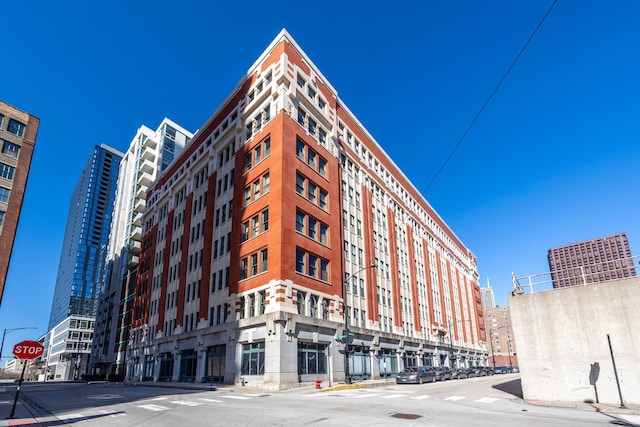 732 S Financial Pl Unit 318, Chicago, IL 60605 - view of property
