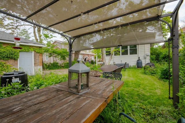 7940 S Oglesby Ave, Chicago, IL 60617 - wooden deck with a pergola and a yard