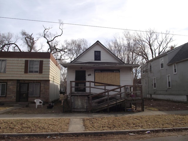 view of front of house with stone siding