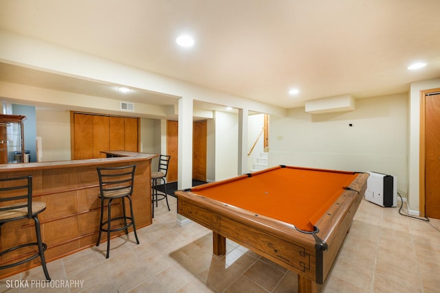 recreation room with a bar, billiards, visible vents, and recessed lighting