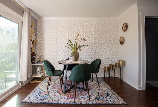 dining space featuring wallpapered walls, plenty of natural light, baseboards, and ornamental molding