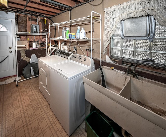 926 E Balsam Ln, Bartlett, IL 60103 - laundry room with washer and clothes dryer and tile patterned floors