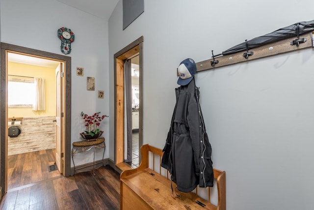 10113 W Center St, Beach Park, IL 60087 - photo 2