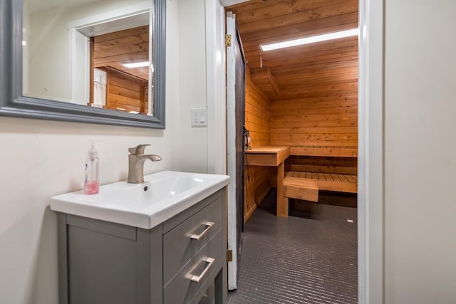 10113 W Center St, Beach Park, IL 60087 - photo 22