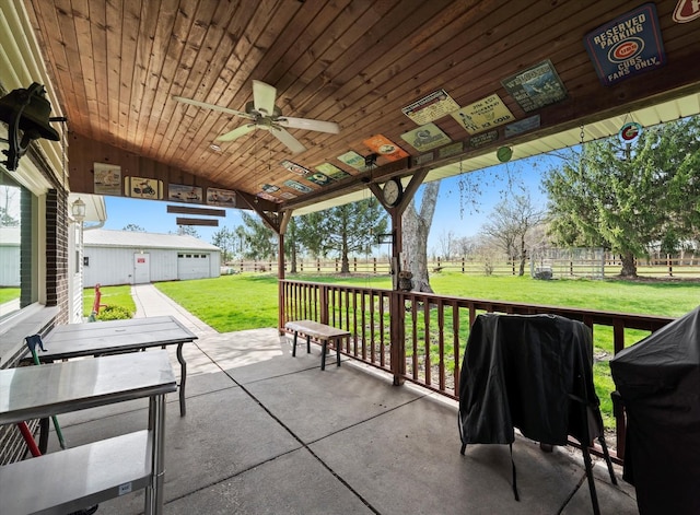 view of patio / terrace with ceiling fan