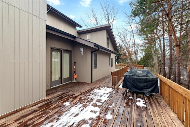 deck with grilling area