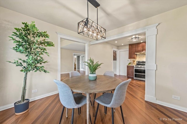 924 Colony Lake Dr, Schaumburg, IL 60194 - dining area featuring wood finished floors, a chandelier, and recessed lighting