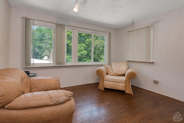 14930 W Wadsworth Rd, Wadsworth, IL 60083 - living area featuring wood finished floors and a ceiling fan