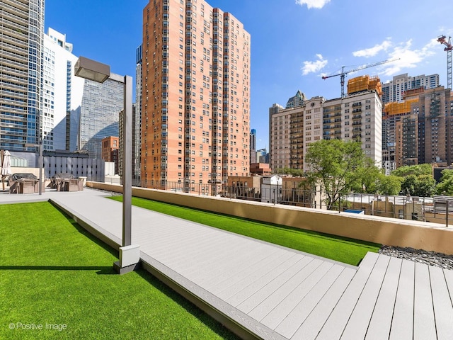 surrounding community featuring a view of city