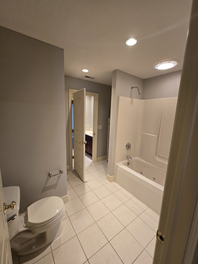 full bath with tile patterned flooring, toilet, visible vents, baseboards, and a combined bath / shower with jetted tub