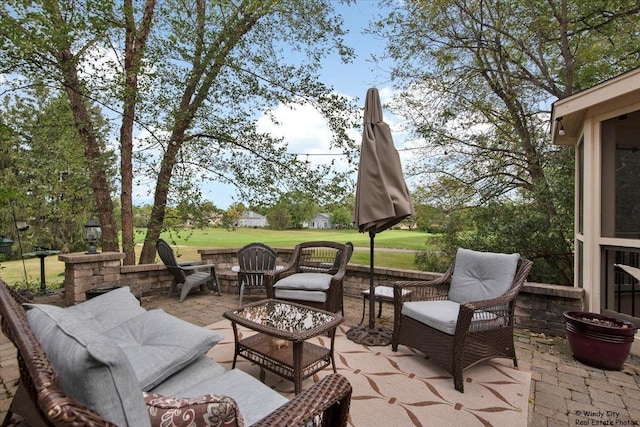 view of patio featuring an outdoor living space