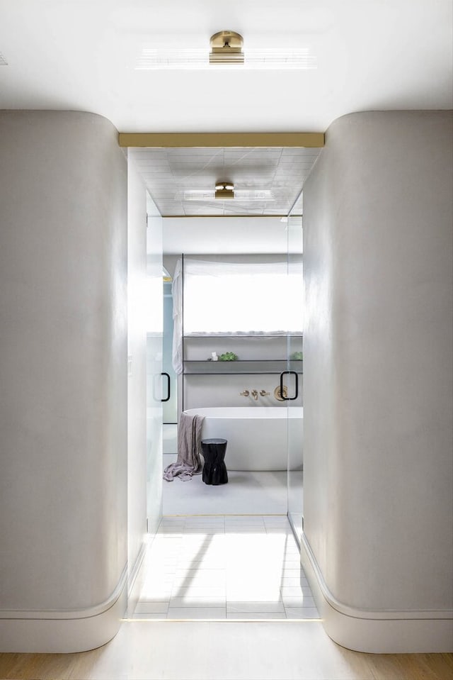 1940 N Maud Ave, Chicago, IL 60614 - hallway featuring baseboards