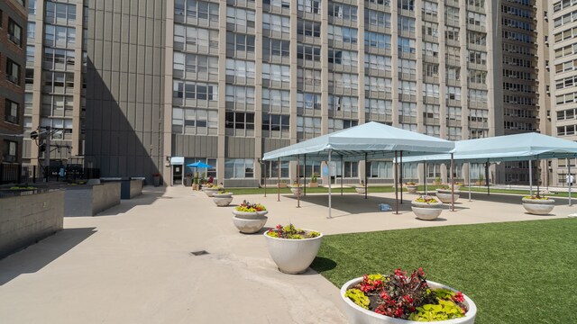 655 W Irving Park Rd Unit 909, Chicago, IL 60613 - photo 12