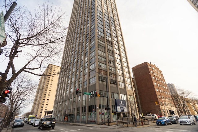 655 W Irving Park Rd Unit 909, Chicago, IL 60613 - view of property