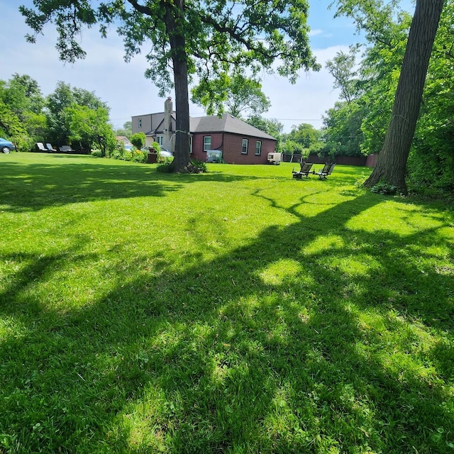 4N553 Il Route 83, Bensenville, IL 60106 - view of grassy yard