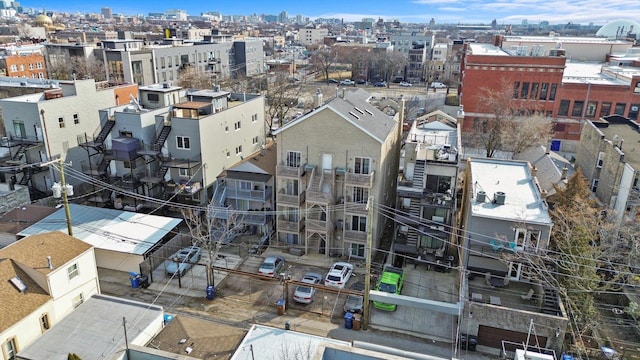 drone / aerial view with a view of city