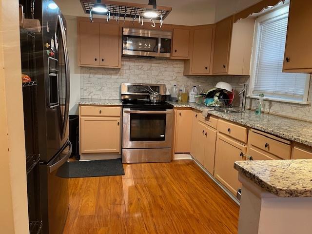 2654 E 77th St, Chicago, IL 60649 - photo 6