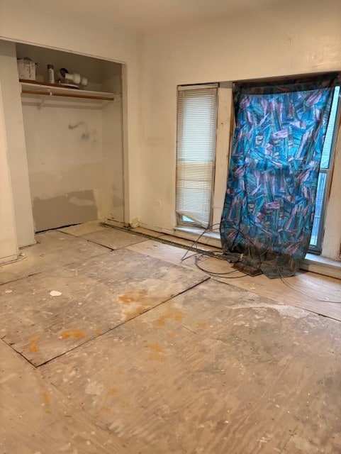 1519 E 68th St Unit 1, Chicago, IL 60637 - view of foyer entrance