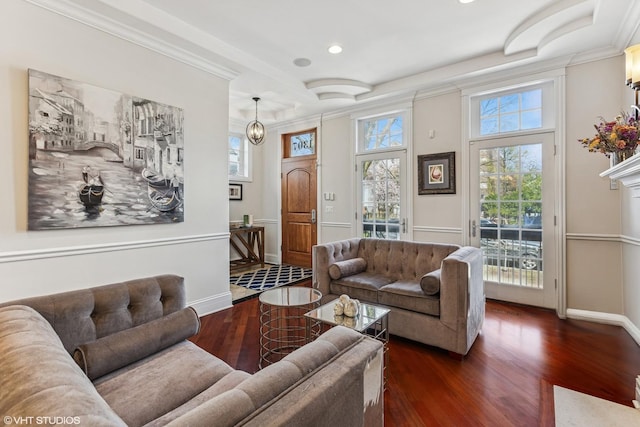 1307 W Wellington Ave, Chicago, IL 60657 - living area with wood finished floors, recessed lighting, baseboards, and crown molding