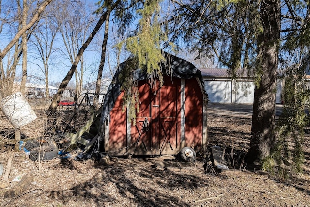 view of outbuilding with an outbuilding