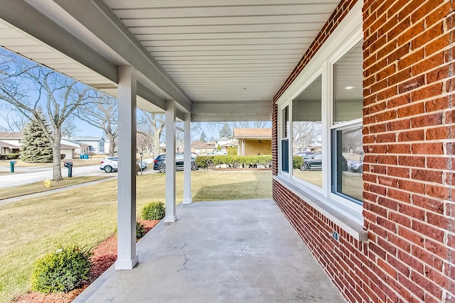 view of patio / terrace with covered porch