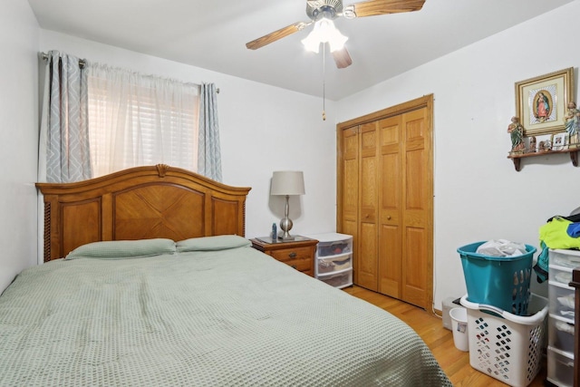 5326 S Nagle Ave, Chicago, IL 60638 - bedroom with a ceiling fan, light wood-type flooring, and a closet