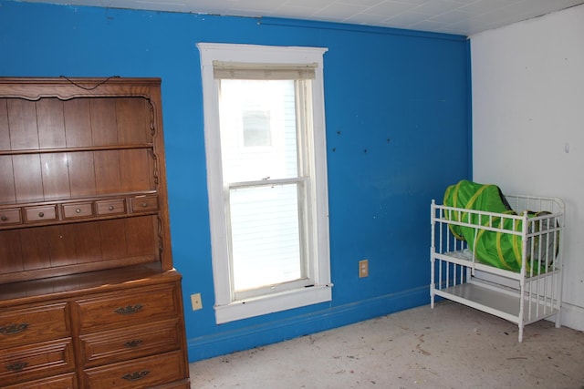 unfurnished bedroom featuring baseboards