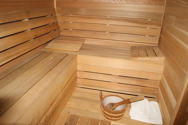 view of sauna / steam room