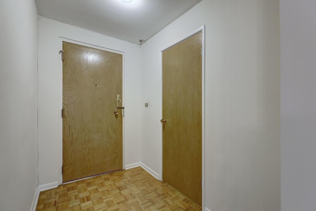 401 S Grove Ave Unit 2F, Oak Park, IL 60302 - hall with baseboards
