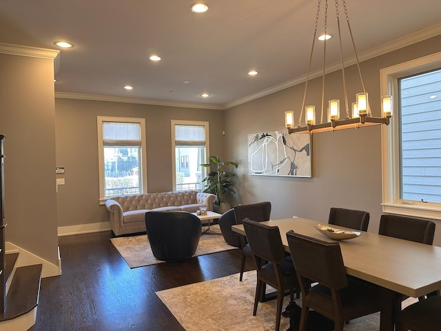 dining space featuring baseboards, ornamental molding, dark wood-style flooring, and recessed lighting