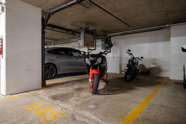 330 N Jefferson St Unit 603, Chicago, IL 60661 - view of parking deck