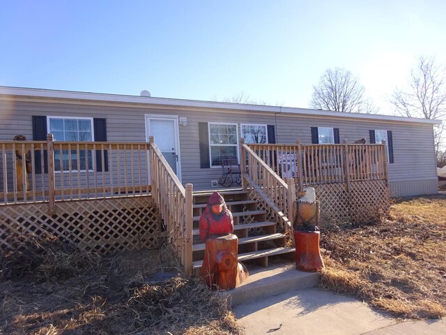 view of front facade with a deck