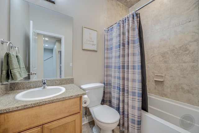 full bath featuring vanity, toilet, and shower / bath combo with shower curtain