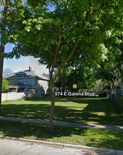 Listing photo 2 for 574 E Galena Blvd, Aurora IL 60505