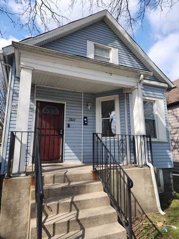 view of front of house with covered porch