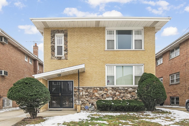 view of front facade with brick siding