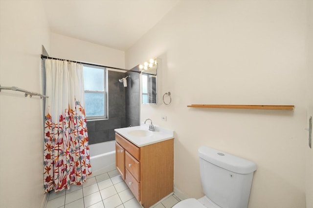 full bathroom featuring tile patterned floors, toilet, shower / bath combo, and vanity