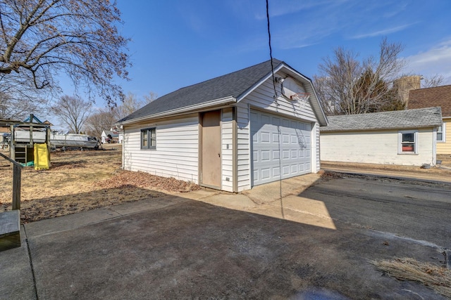 view of detached garage