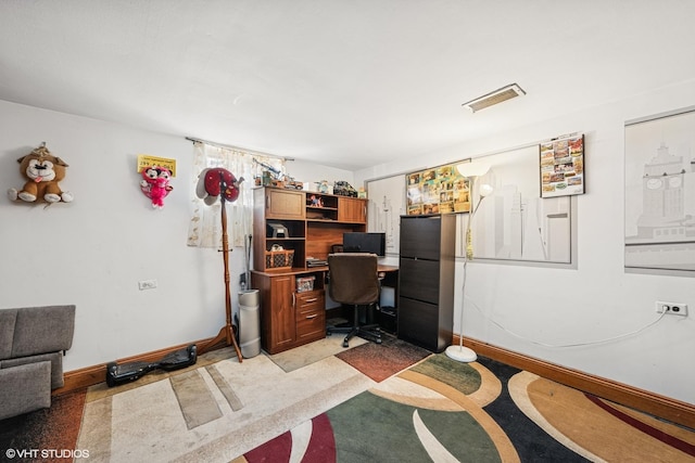 office area featuring baseboards