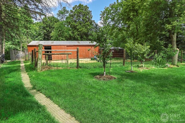 39575 N Dilleys Rd, Wadsworth, IL 60083 - view of yard with fence and an outdoor structure