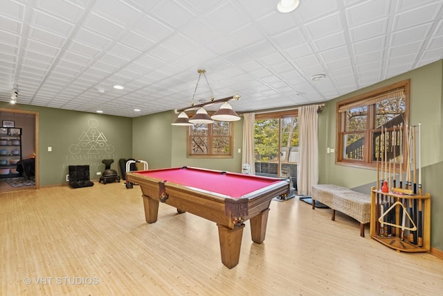 game room featuring billiards, baseboards, and wood finished floors