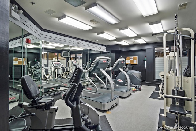 workout area featuring visible vents