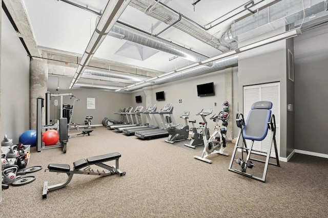 workout area with baseboards