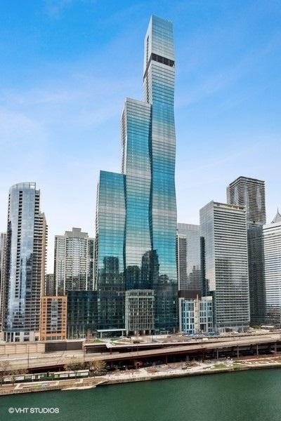 363 E Wacker Dr Unit 3402, Chicago, IL 60601 - property's view of city featuring a water view