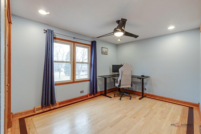 home office featuring recessed lighting, wood finished floors, visible vents, and baseboards